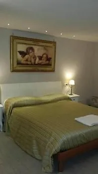 La Dimora Di Nettuno Bed and Breakfast 4*