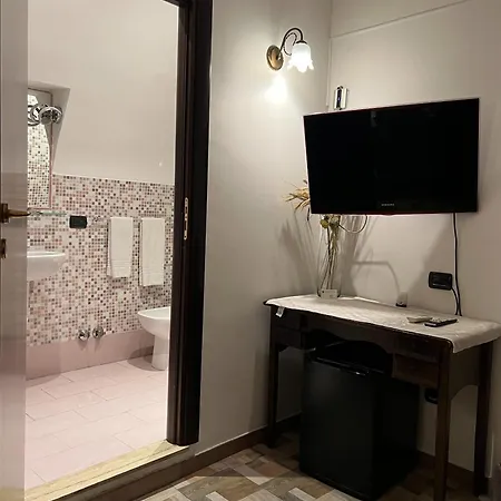 La Dimora Di Nettuno Bed and Breakfast