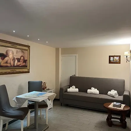 La Dimora Di Nettuno Bed and Breakfast 4*