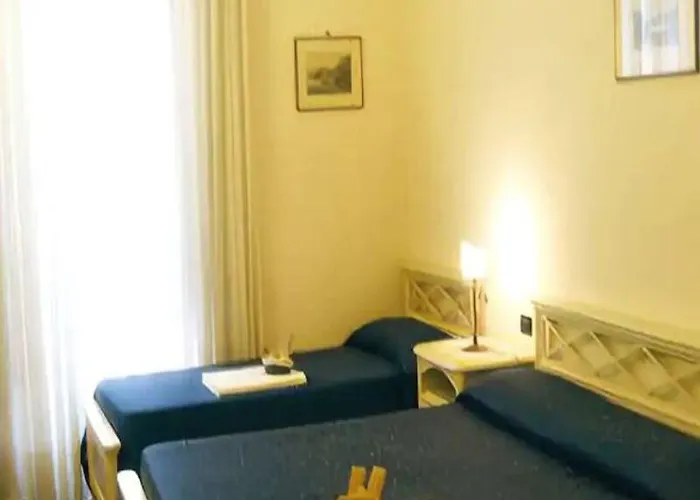 Bed & Breakfast La Dimora Di Nettuno Napoli